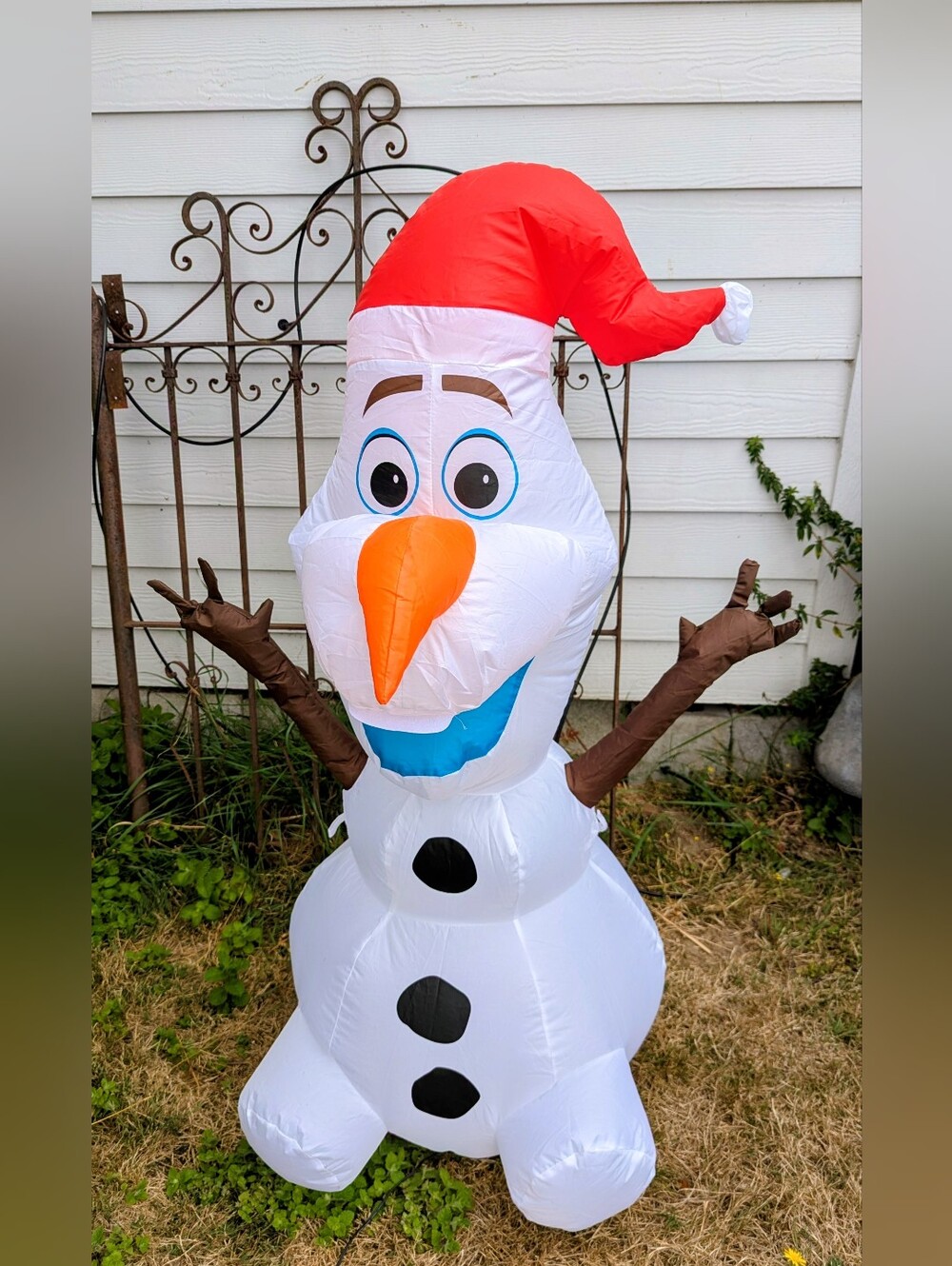 Olaf Lighted Self Inflating 48" Christmas